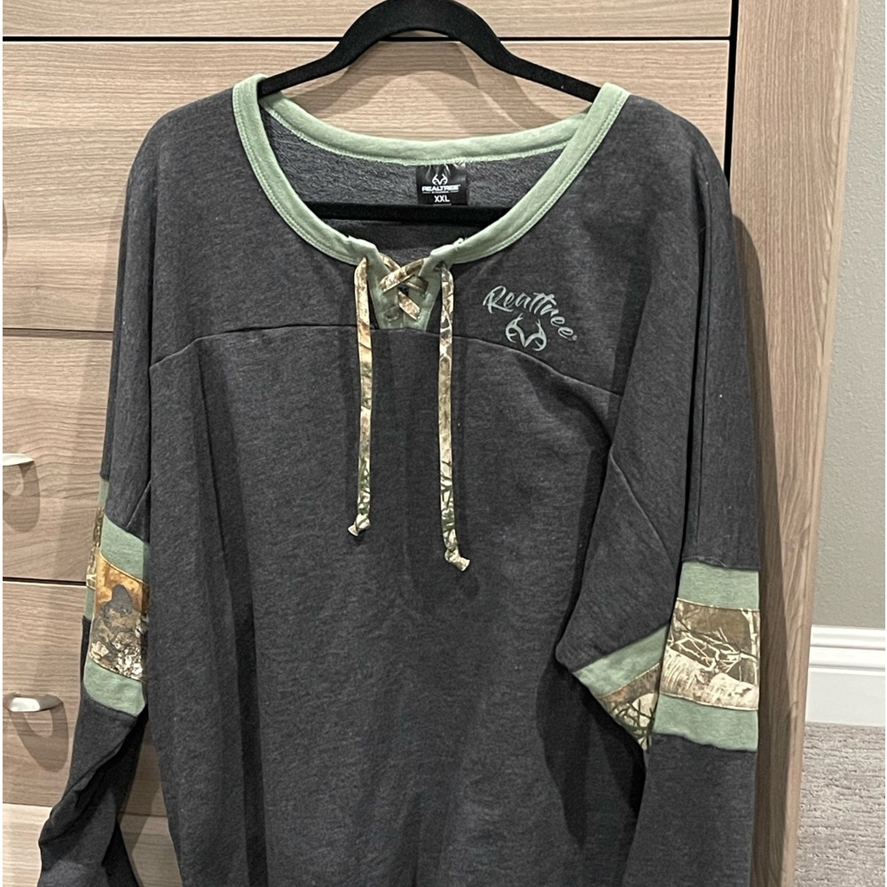Cute cammo top